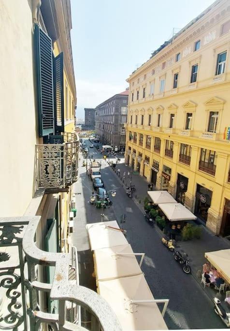 Maison In Centro Napoli Dış mekan fotoğraf