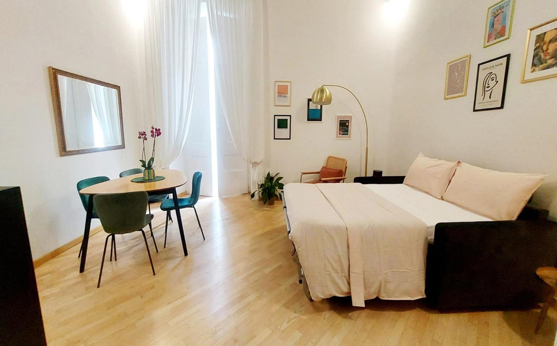 Maison In Centro Napoli Dış mekan fotoğraf